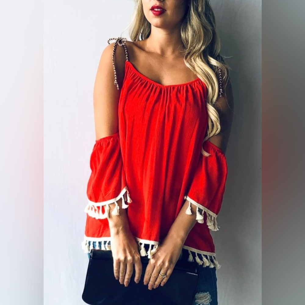 white fringe tassels and detailed tie shoulders‎ blouse
